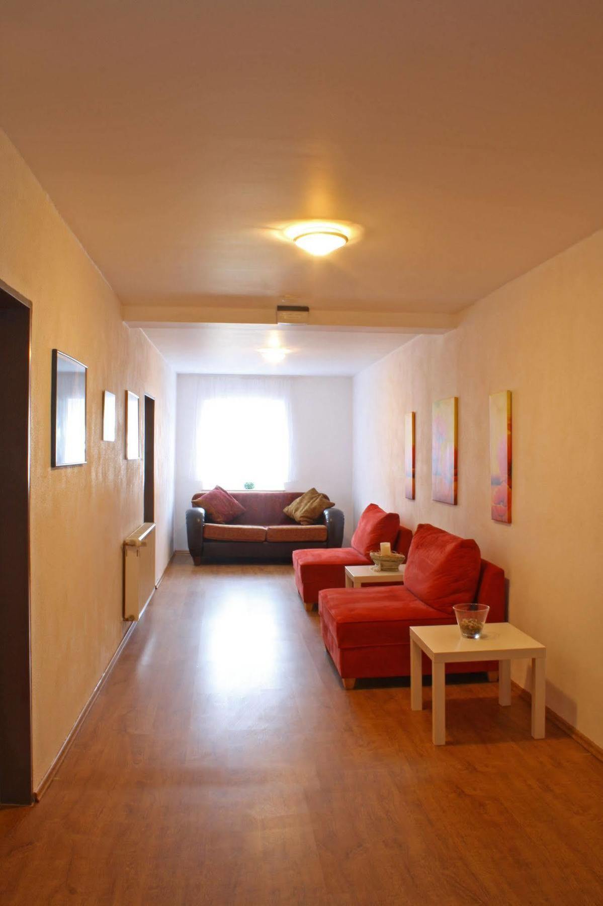 Hotel Cristallo ลันด์สฮูท ภายนอก รูปภาพ